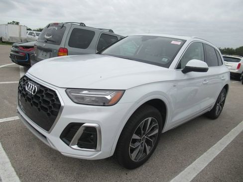 Used 2023 Audi Q5 2.0T Premium Plus AWD/4WD image 3