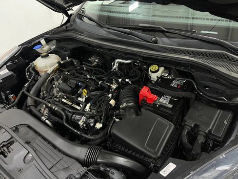 Used 2021 Ford Escape SE w/ SE Sport Appearance Package AWD/4WD image 26