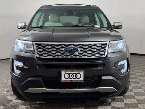 Used 2016 Ford Explorer Platinum AWD/4WD image 6