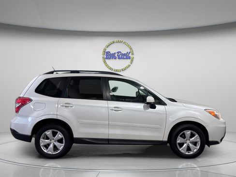 Used 2015 Subaru Forester 2.5i Premium w/ All-Weather Package AWD/4WD image 6