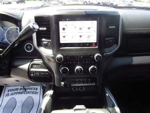 Used 2022 RAM 3500 Laramie AWD/4WD image 16