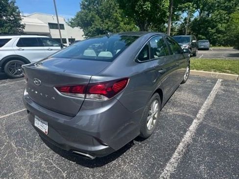 Used 2018 Hyundai Sonata SE FWD image 3