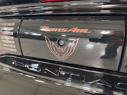 Used 1994 Pontiac Firebird Trans Am RWD image 9
