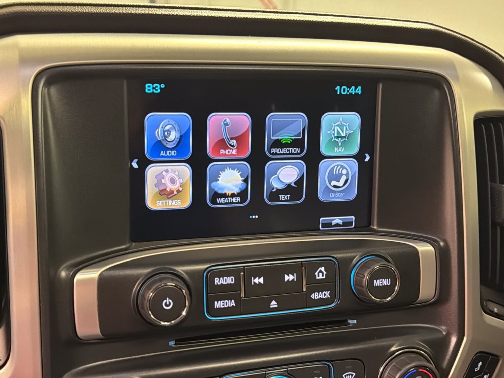 Used 2018 GMC Sierra 1500 SLT AWD/4WD image 39