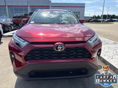 Used 2025 Toyota RAV4 XLE Premium w/ Weather Package AWD/4WD image 13