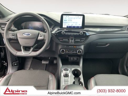 Used 2025 Ford Escape ST-Line image 10