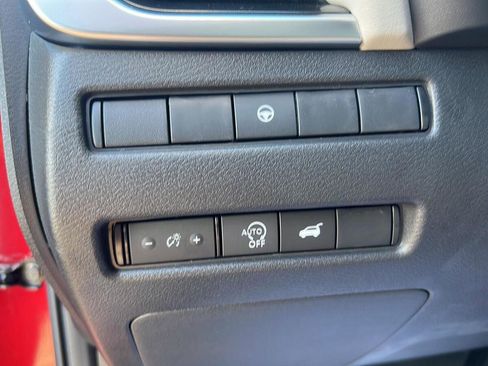 New 2026 Nissan Rogue SV image 25