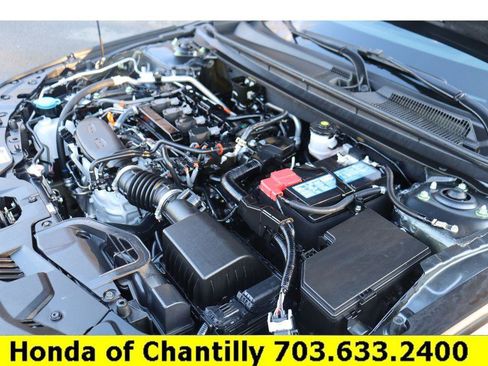 Used 2025 Honda Accord SE image 31