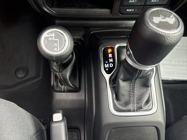 Used 2026 Jeep Wrangler Unlimited Sport AWD/4WD image 32
