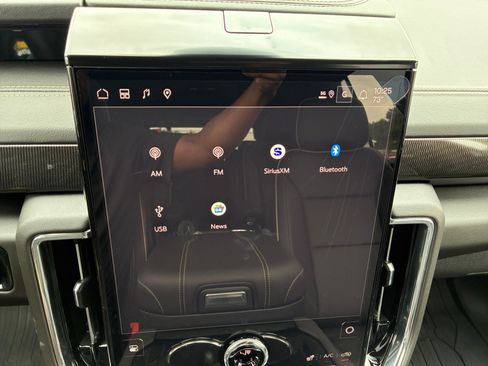New 2026 GMC Yukon Elevation w/ LPO, Floor Liner Package RWD image 16