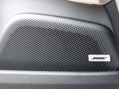Certified 2025 Porsche Panamera w/ Premium Package RWD image 21