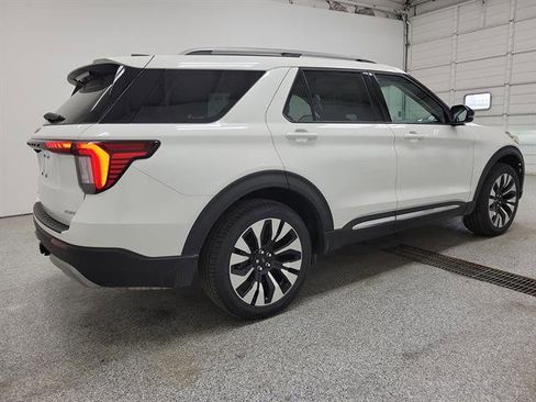 New 2026 Ford Explorer Platinum w/ LUX Leather Package image 3