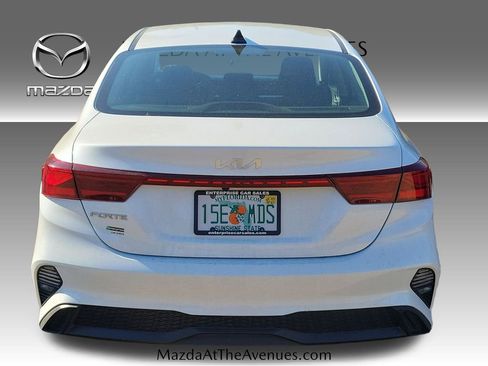 Used 2021 MAZDA CX-9 Signature image 16