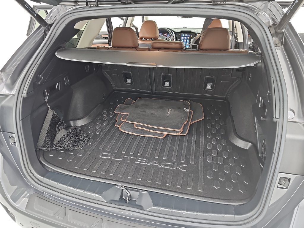 Used 2020 Subaru Outback Touring AWD/4WD image 24