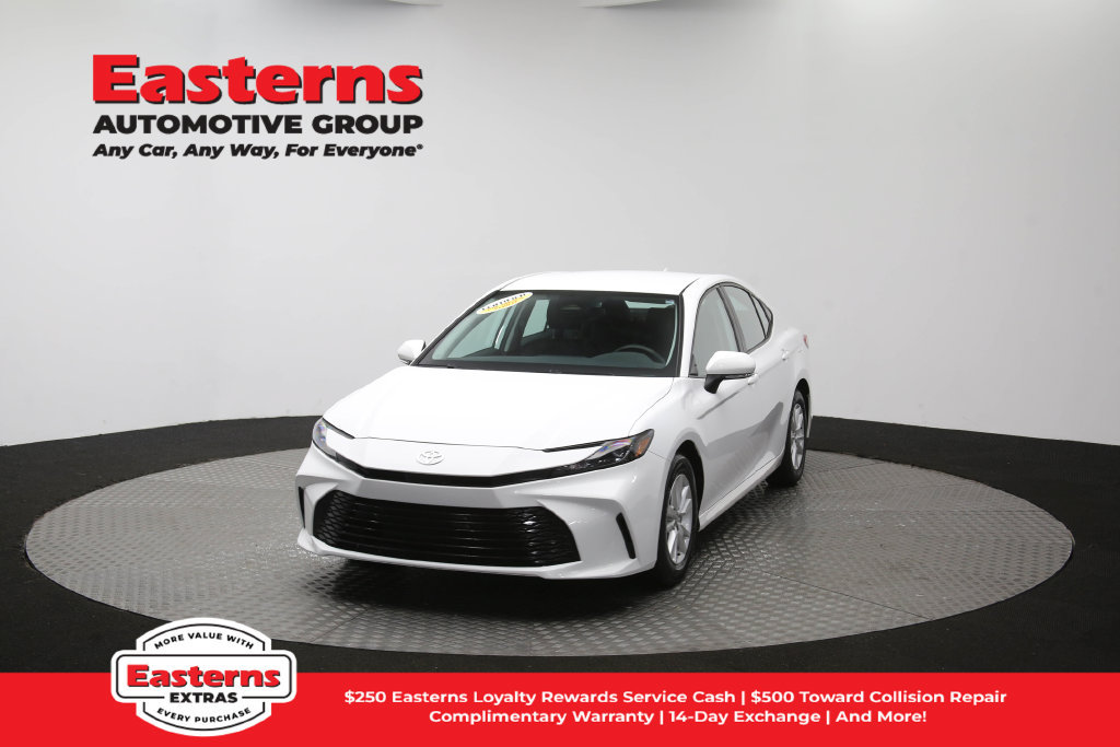 Used 2025 Toyota Camry LE FWD image 53