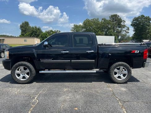 Used 2011 Chevrolet Silverado 1500 LT w/ All-Star Edition AWD/4WD image 17