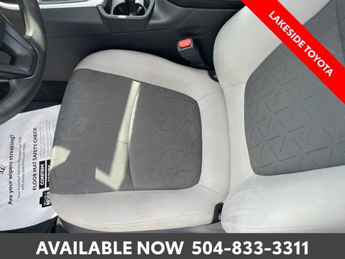 Certified 2020 Toyota RAV4 XLE FWD image 30