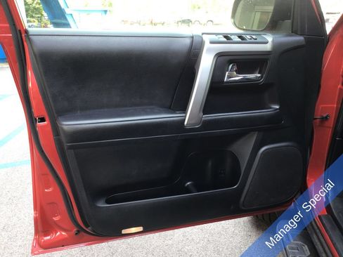 Used 2021 Toyota 4Runner SR5 Premium AWD/4WD image 21