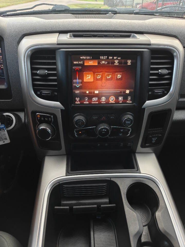 Used 2015 RAM 1500 Lone Star RWD image 34