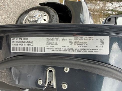 New 2026 RAM 3500 Laramie image 40