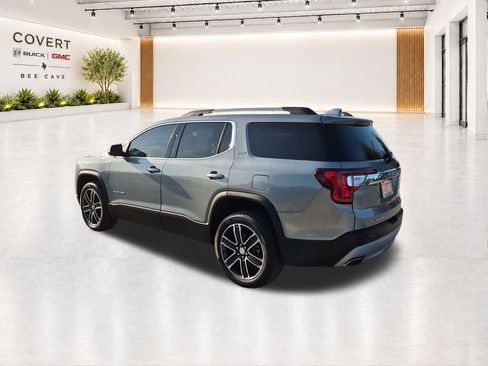 Used 2023 GMC Acadia SLT w/ Preferred Package FWD image 10