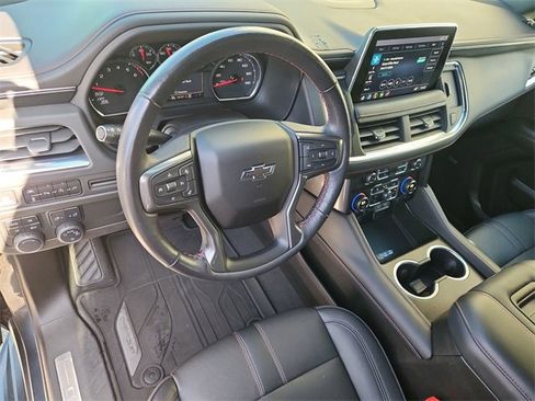 Used 2021 Chevrolet Suburban RST w/ Luxury Package image 10