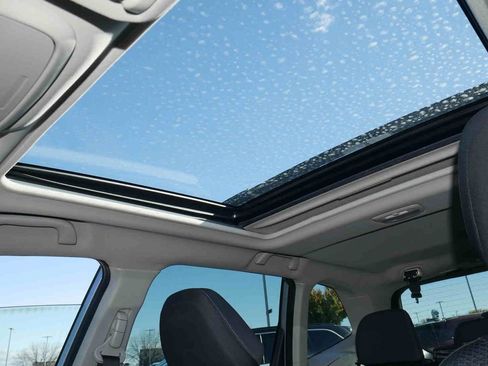 Used 2022 Subaru Forester Premium w/ Popular Package #1 image 40