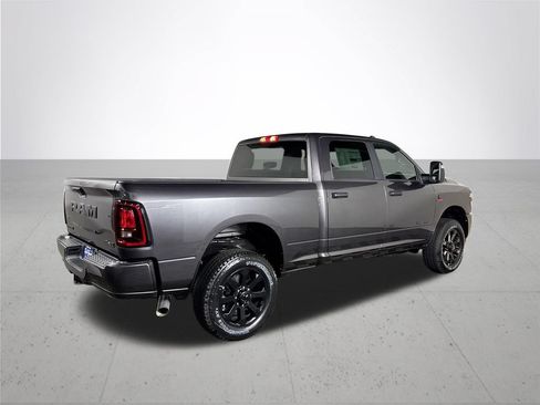 New 2026 RAM 2500 Big Horn AWD/4WD image 6