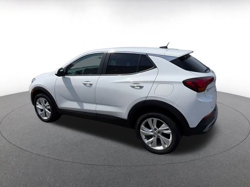 Used 2025 Buick Encore GX Preferred AWD/4WD image 10