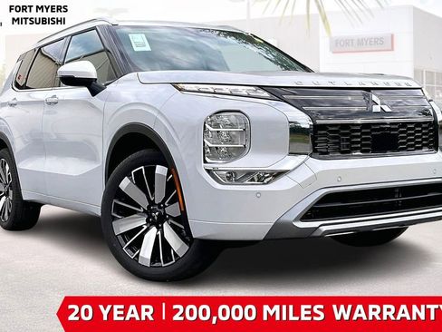 New 2026 Mitsubishi Outlander SEL FWD image 1