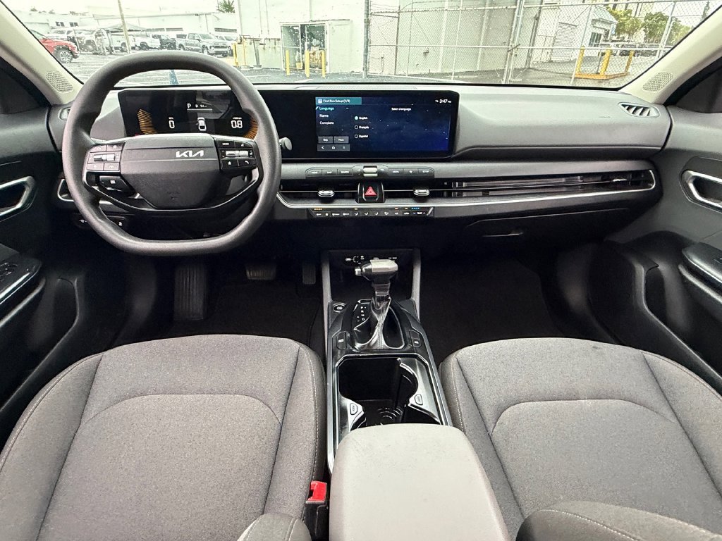 Used 2025 Kia K4 FWD image 14