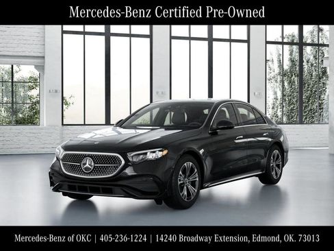 Used 2025 Mercedes-Benz E 350 4MATIC Sedan image 41