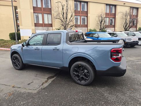 New 2026 Ford Maverick Lariat w/ Black Appearance Package image 8