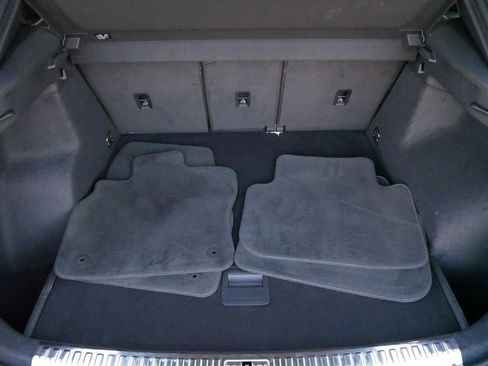 Used 2023 Audi Q3 2.0T Premium Plus w/ Premium Plus Package image 18