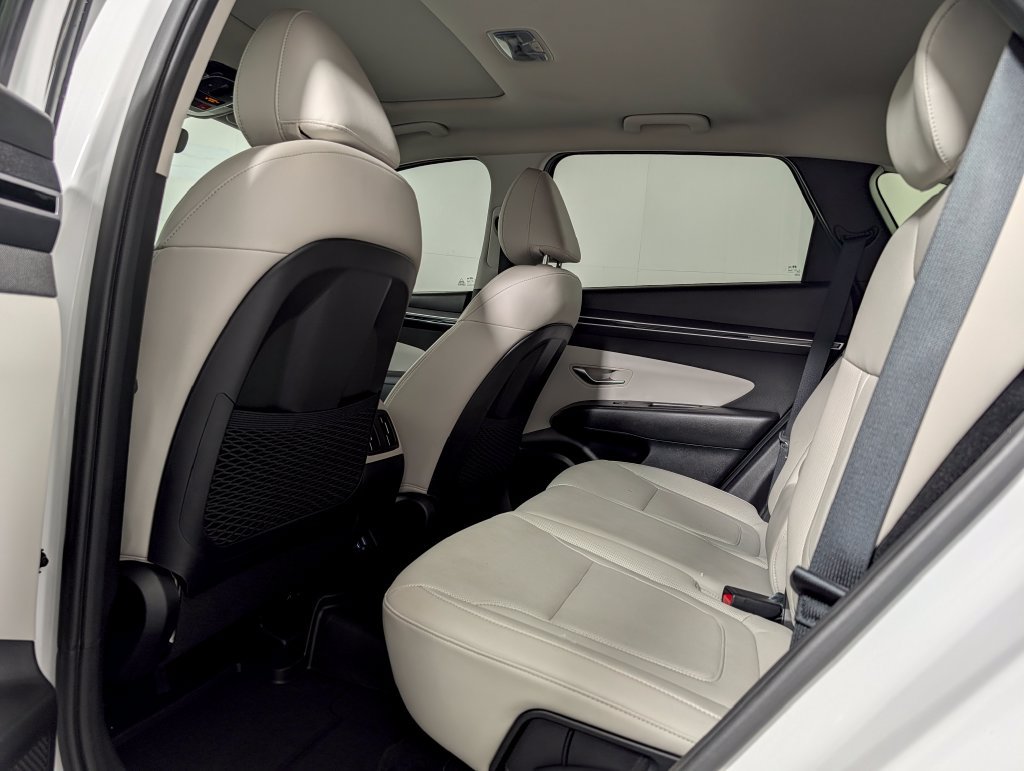 Used 2023 Hyundai Tucson SEL w/ Convenience Package FWD image 13