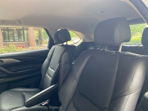Used 2023 MAZDA CX-9 Touring AWD/4WD image 3