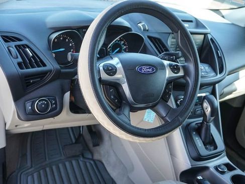 Used 2014 Ford Escape SE w/ SE Chrome Package FWD image 10