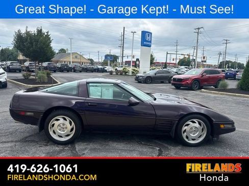 Used 1994 Chevrolet Corvette Coupe RWD image 6