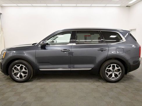 Used 2022 Kia Telluride EX image 4