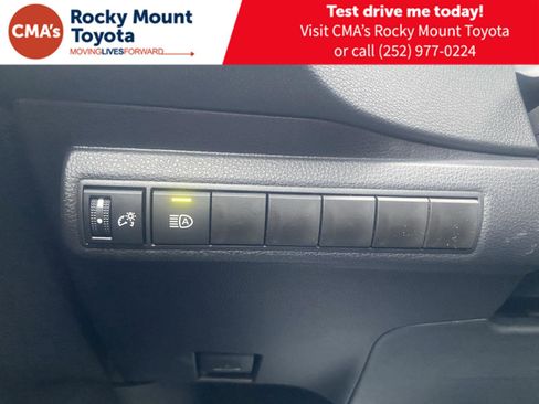 Used 2026 Toyota Corolla LE image 19