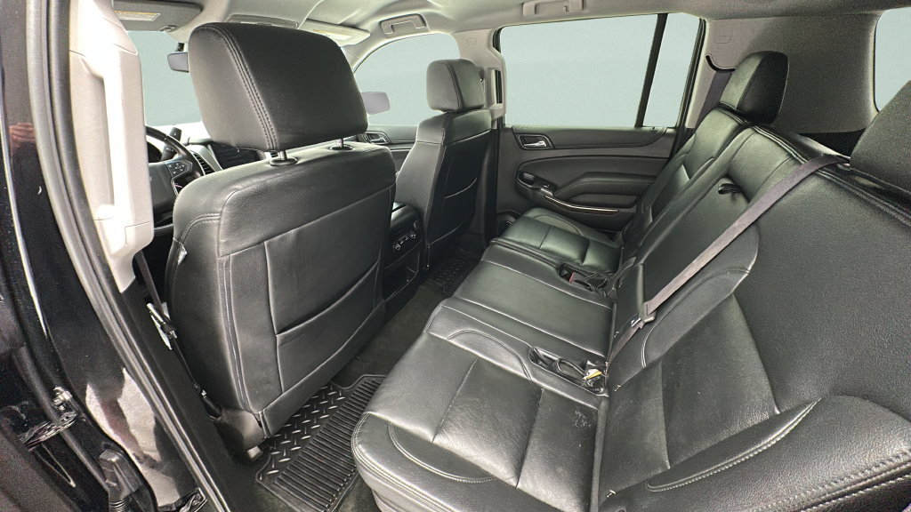 Used 2016 Chevrolet Suburban LS AWD/4WD image 9