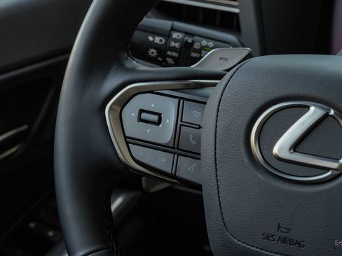 Used 2025 Lexus GX 550 w/ Accessory Package (CT) image 46