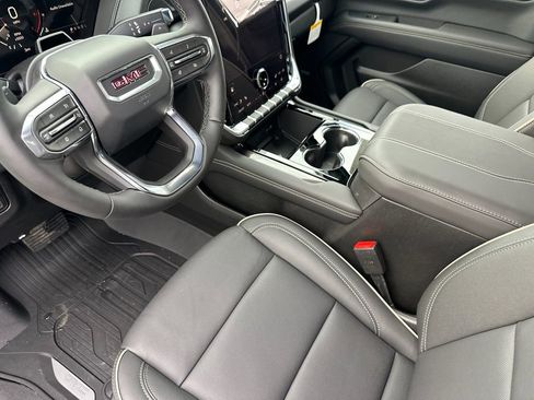 New 2026 GMC Yukon XL Elevation image 9