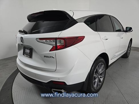Certified 2023 Acura RDX FWD w/ Technology Package image 9