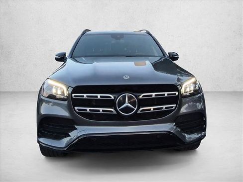 Used 2023 Mercedes-Benz GLS 450 4MATIC image 2