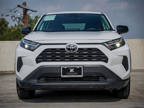 Used 2024 Toyota RAV4 LE image 4