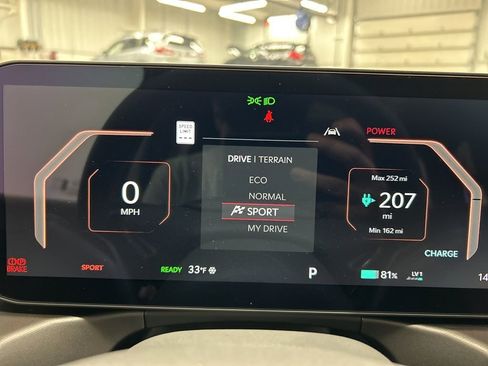 New 2026 Kia EV9 Wind image 22