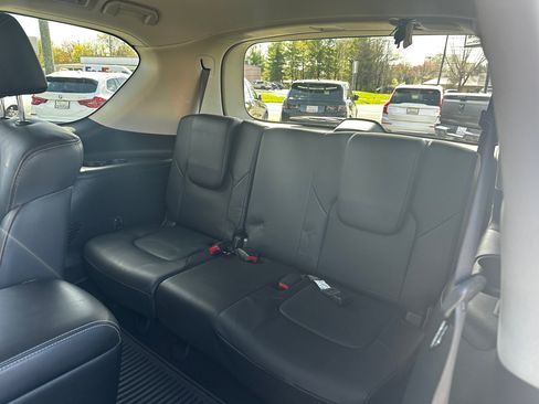 Used 2019 Nissan Armada SL w/ Premium Package image 22