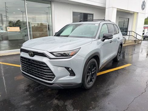 Used 2025 Toyota Grand Highlander AWD Hybrid image 40