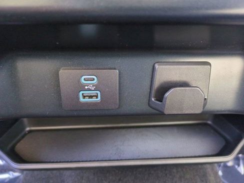 Used 2023 Ford F150 XLT image 21